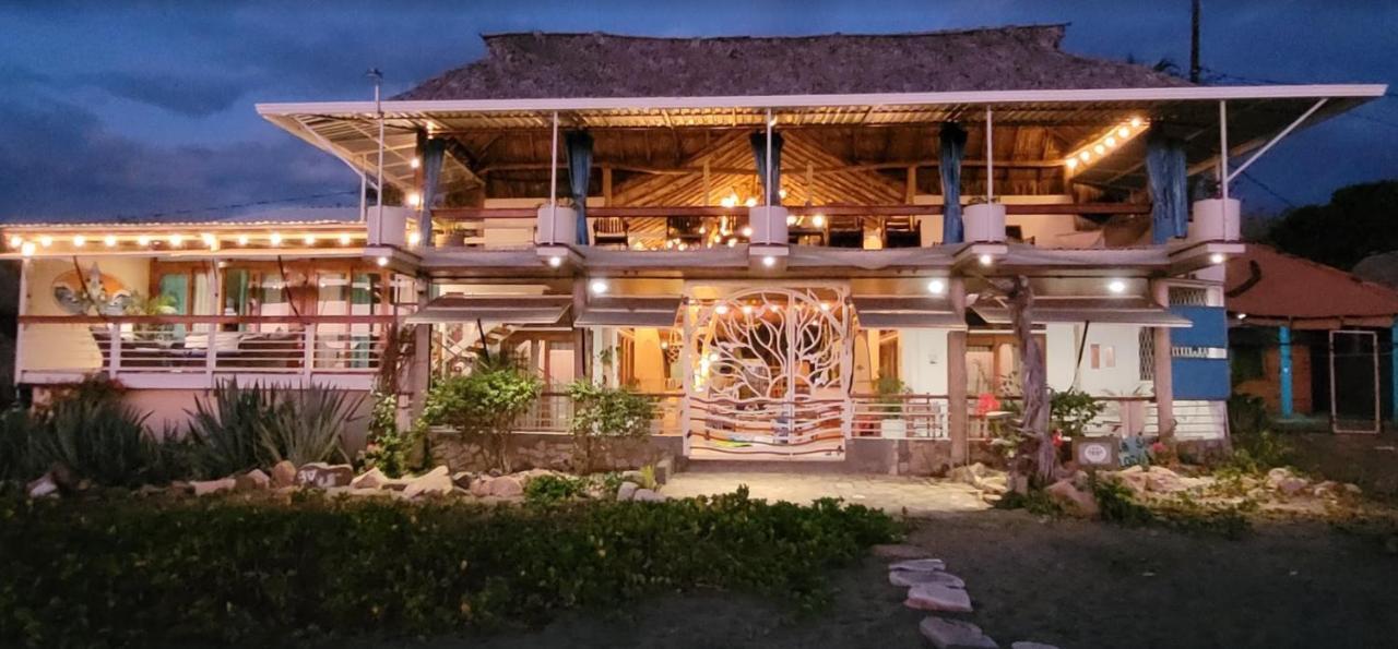 Sirena Surf Lodge Miramar Nicaragua Экстерьер фото
