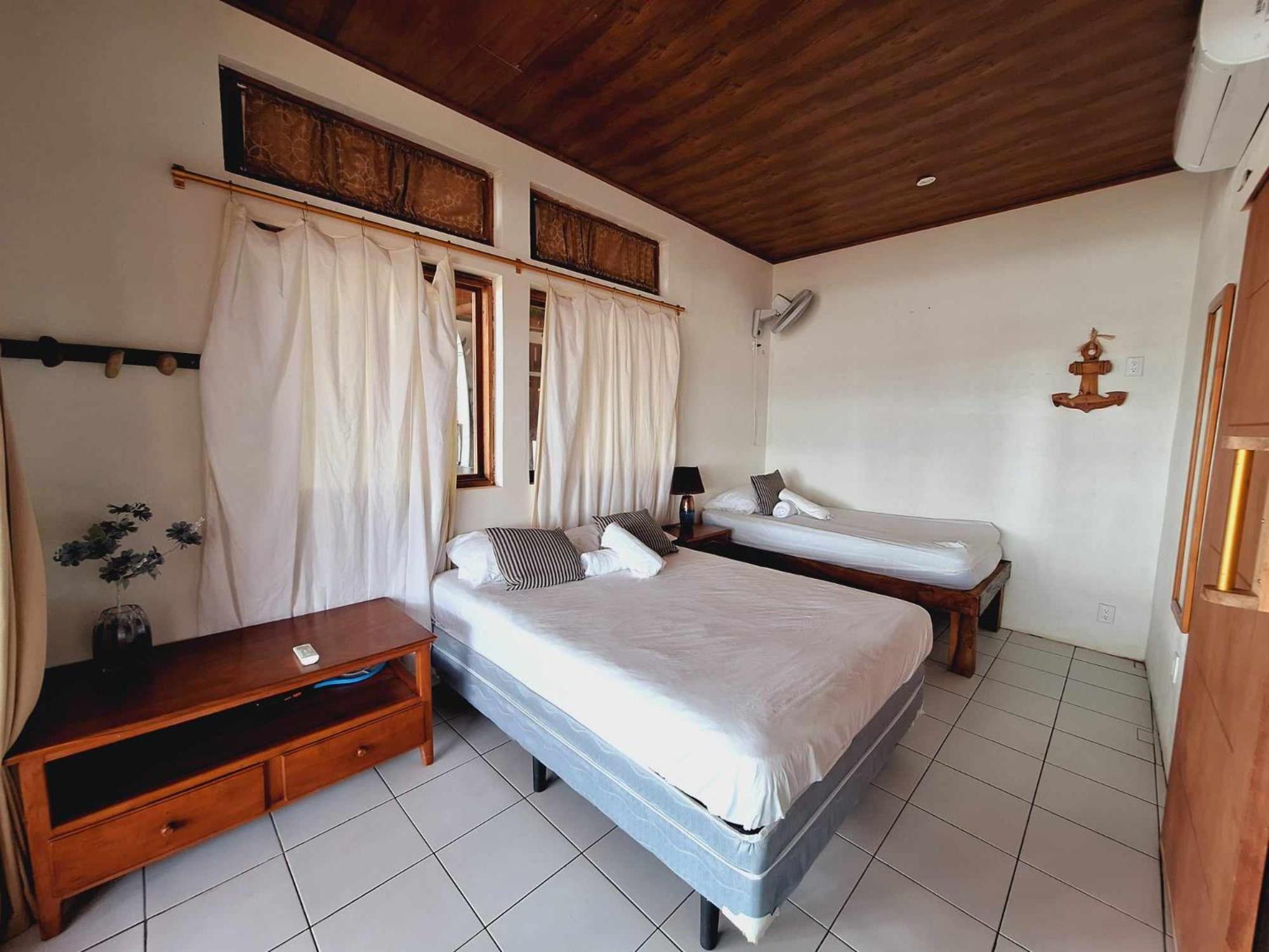 Sirena Surf Lodge Miramar Nicaragua Экстерьер фото