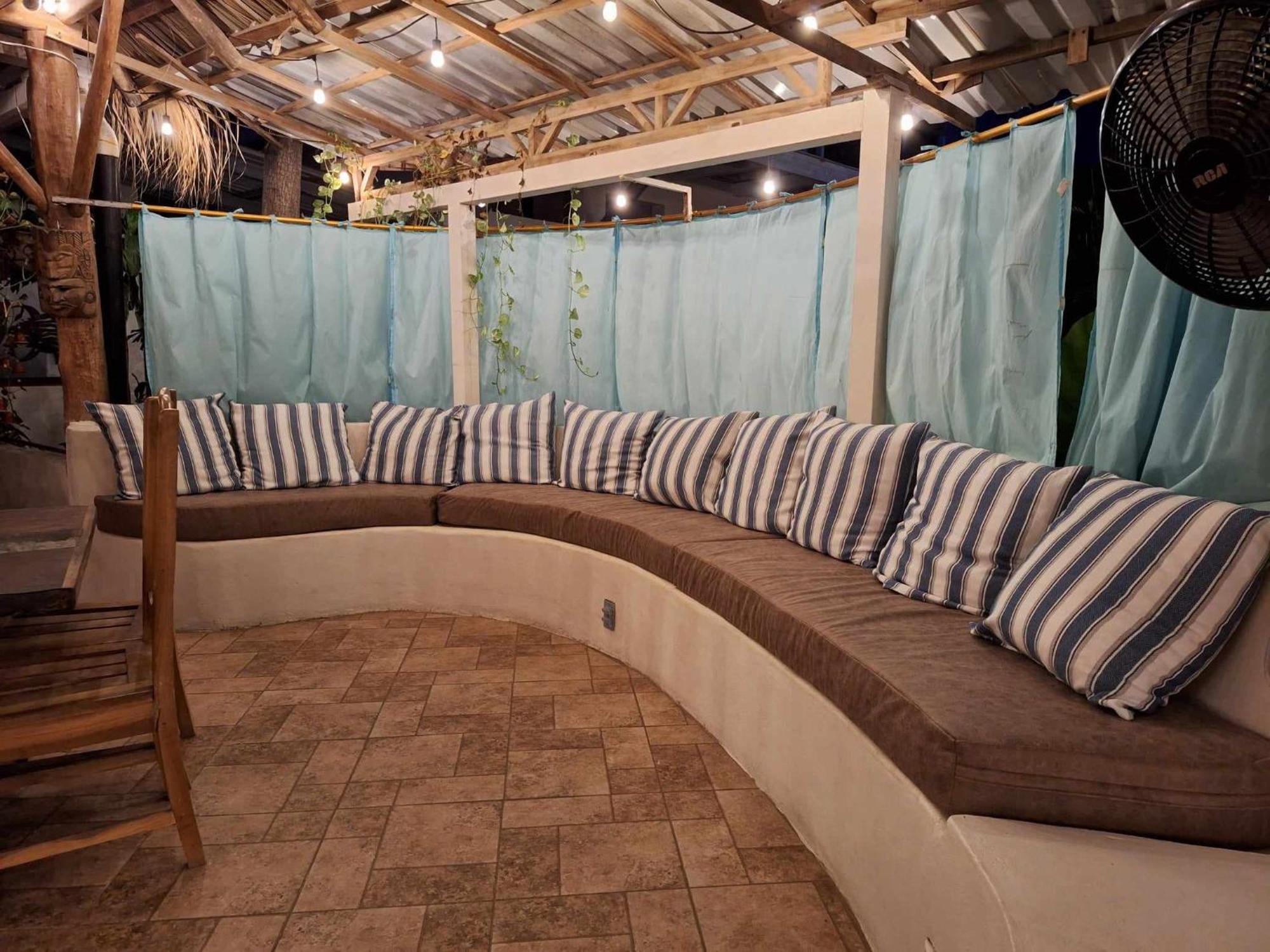 Sirena Surf Lodge Miramar Nicaragua Экстерьер фото