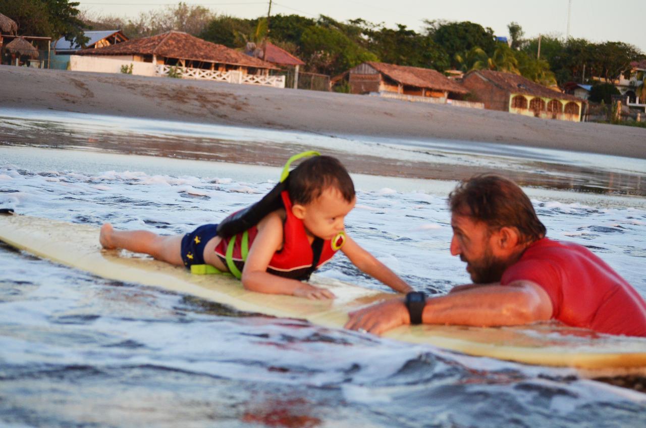 Sirena Surf Lodge Miramar Nicaragua Экстерьер фото